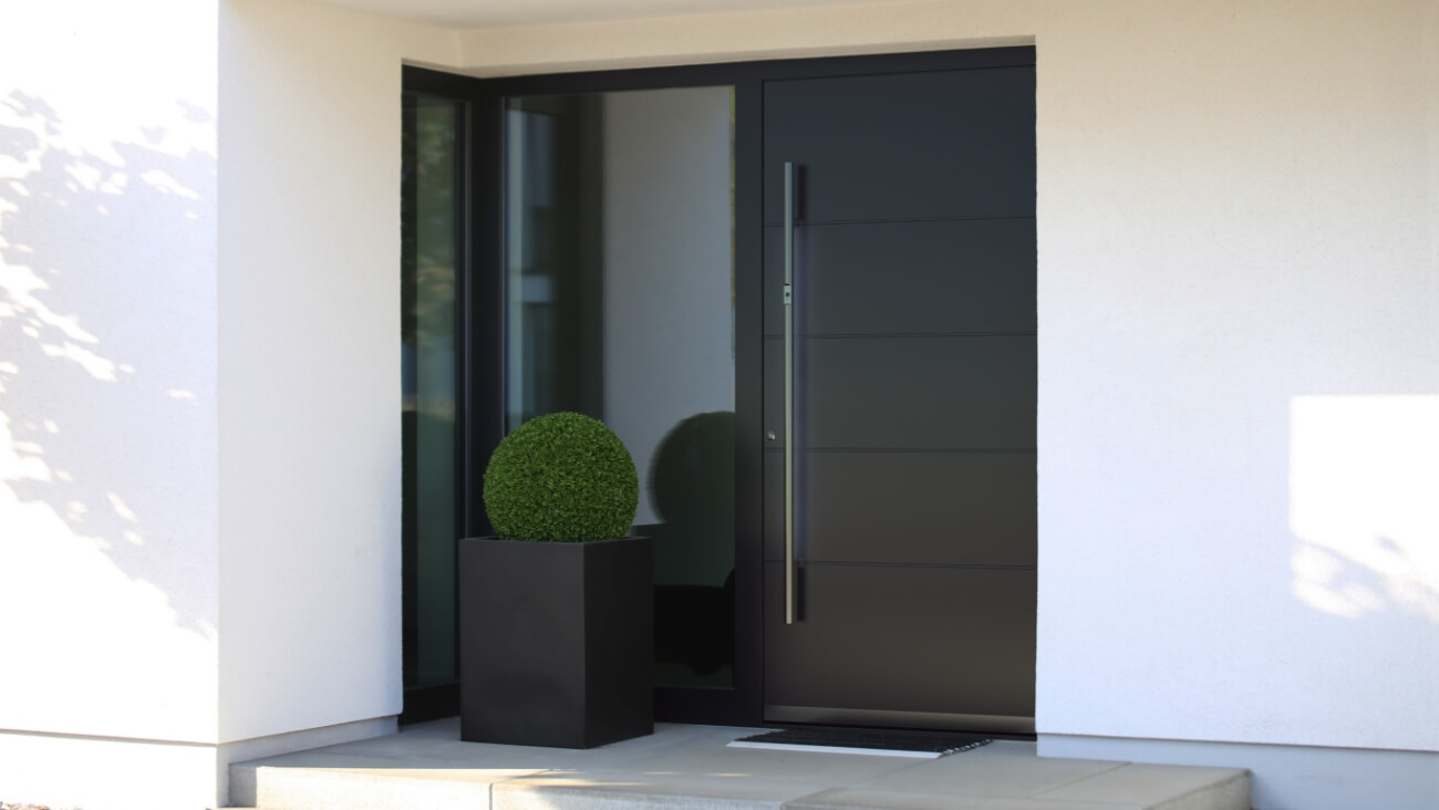 Aluminium door's durability